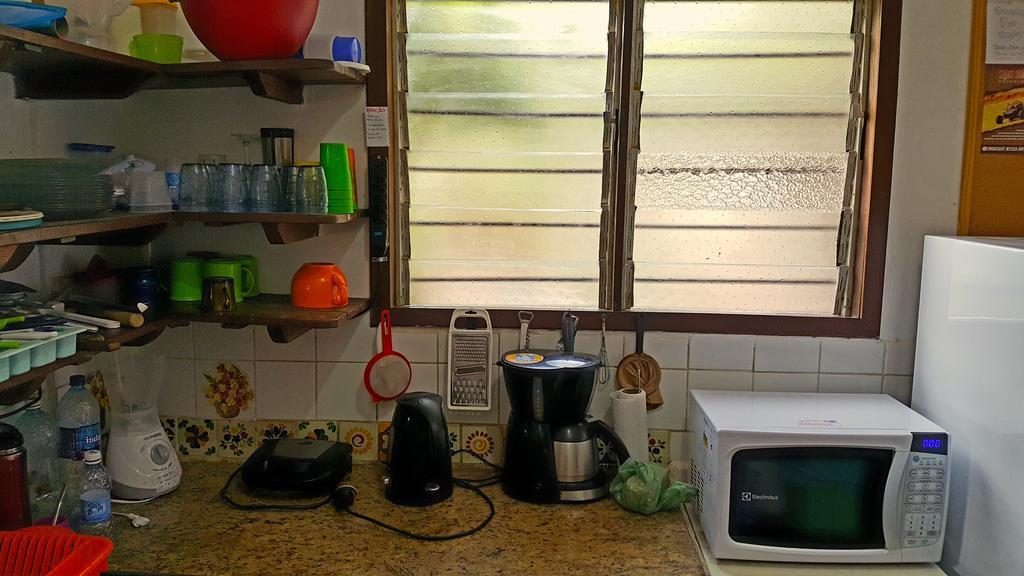 Media Veronica Hostel Suites Pipa Arez Екстериор снимка