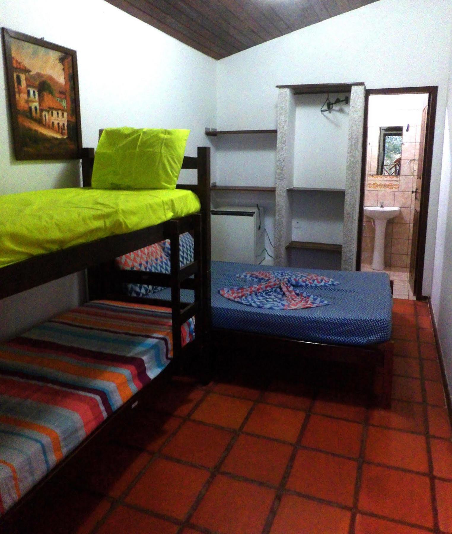 Media Veronica Hostel Suites Pipa Arez Екстериор снимка