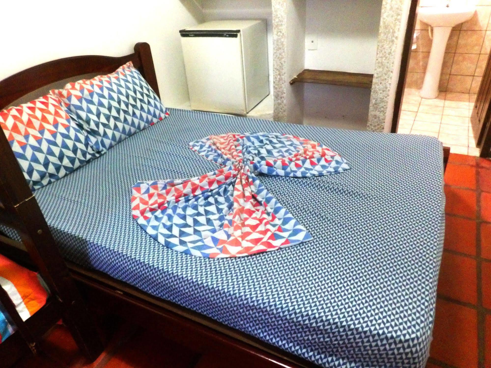 Media Veronica Hostel Suites Pipa Arez Екстериор снимка